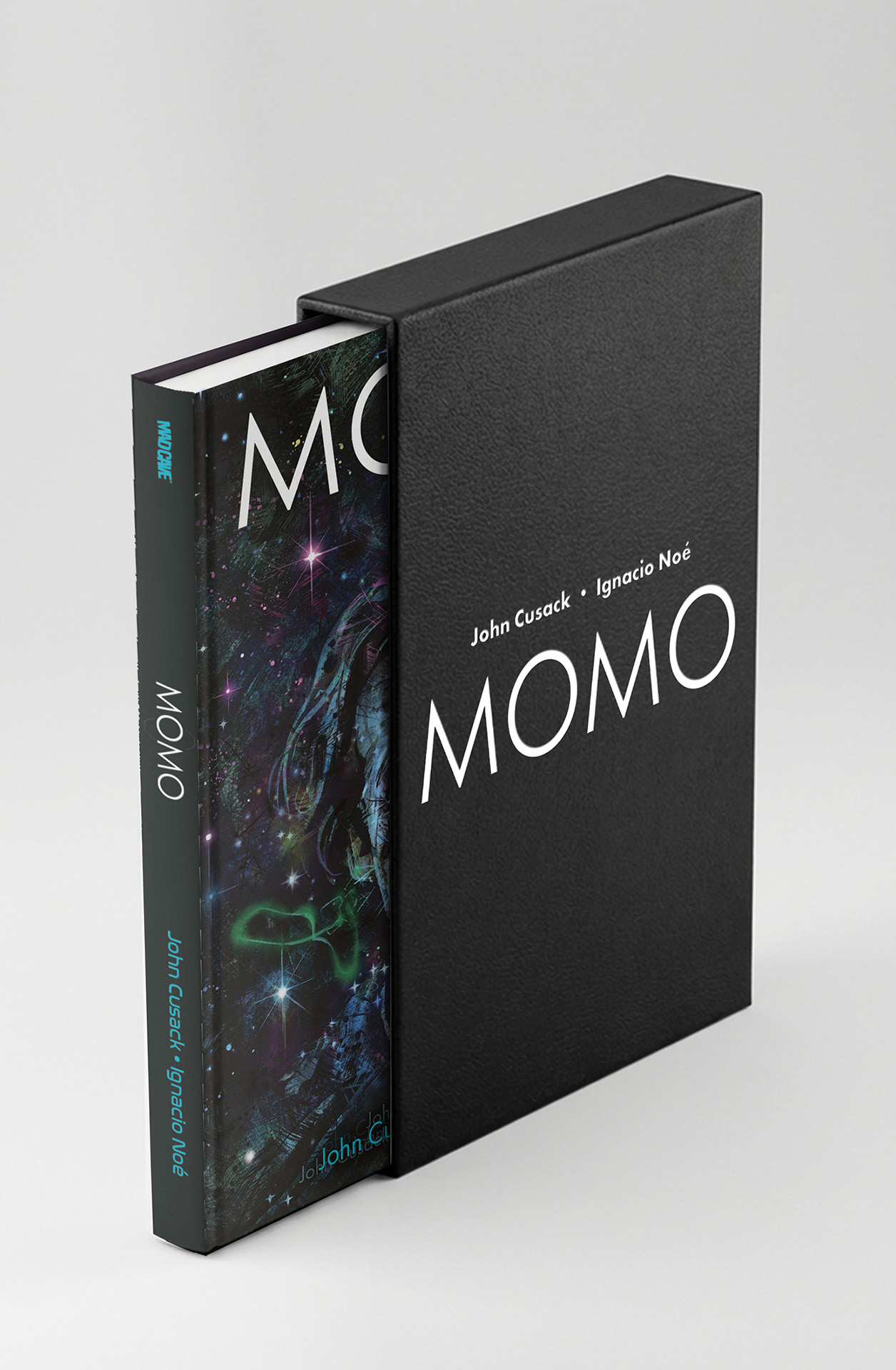 momo 　書籍セット Momo - Vol. 1 Pre-Order - Mad Cave Studios